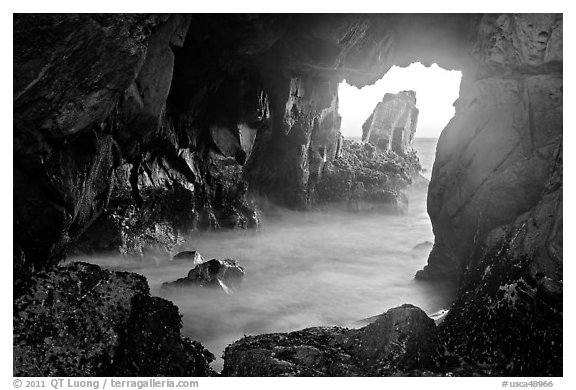 Looking through Pfeiffer Beach arch. Big Sur, California, USA (black and white)