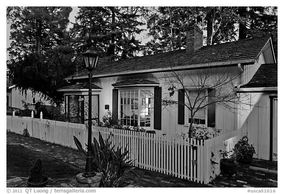 Hauck House, Almaden. San Jose, California, USA (black and white)