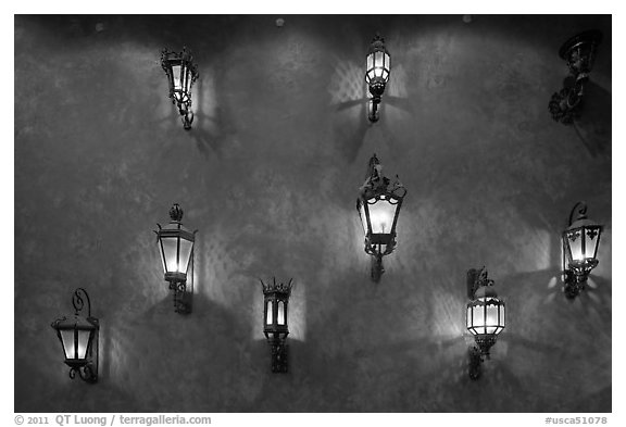 Lights. Santana Row, San Jose, California, USA (black and white)