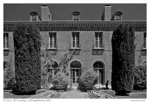 Filoli House. Woodside,  California, USA (black and white)