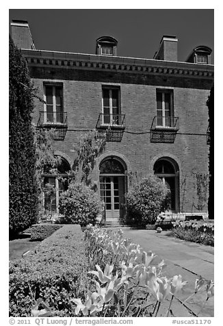 Garden and Filoli House. Woodside,  California, USA (black and white)