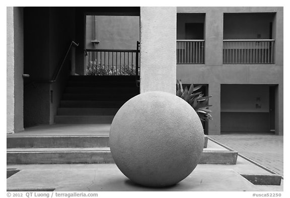 Schwab Residential Center, Stanford Business School. Stanford University, California, USA