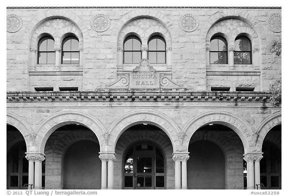 Encina Hall facade. Stanford University, California, USA (black and white)