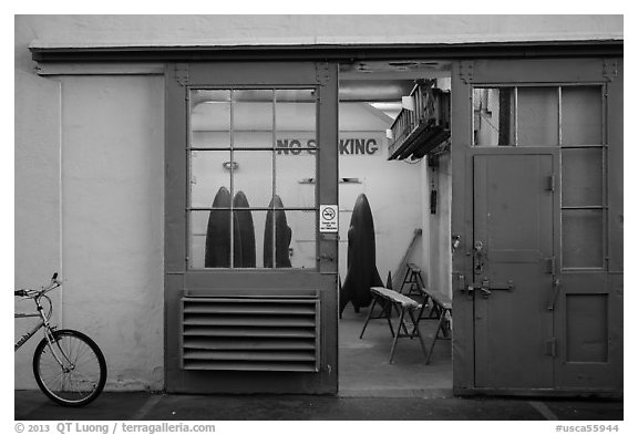 Room with rockets, Paramount Pictures Studios. Hollywood, Los Angeles, California, USA (black and white)