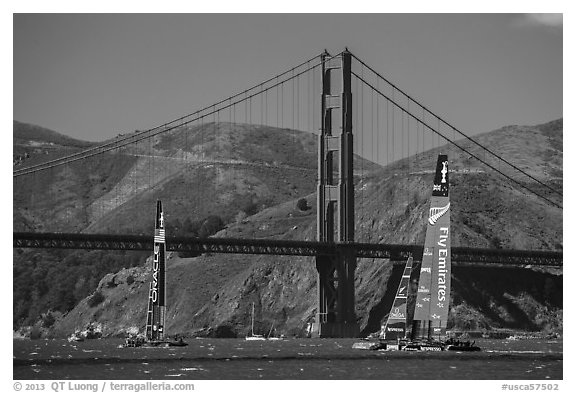 USA and New Zealand America's cup boats and Golden Gate Bridge. San Francisco, California, USA (black and white)