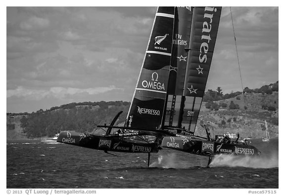 Emirates Team New Zealand Aotearoa catamaran foiling in upwind leg. San Francisco, California, USA