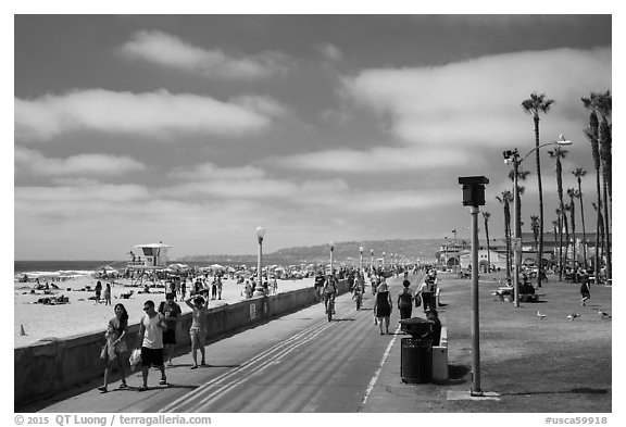 Walkway, park and Mission Beach. San Diego, California, USA (black and white)
