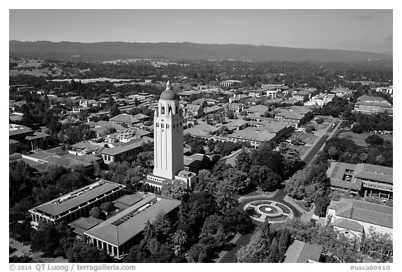 Aerial view of Hoover Tower and campus. Stanford University, California, USA (black and white)