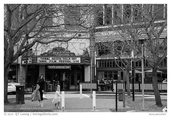 Street and Mcnear Mystic Theatre. Petaluma, California, USA (black and white)