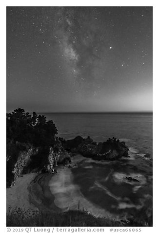 McWay Cove at twilight with Milky Way, Julia Pfeiffer Burns State Park. Big Sur, California, USA (black and white)