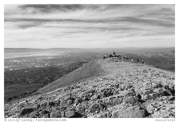 Mission Peak summit, Mission Peak Regional Preserve. California, USA