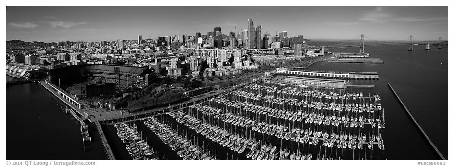 Aerial view of South Beach Harbor, ATT Park, and downtown skyline. San Francisco, California, USA (black and white)