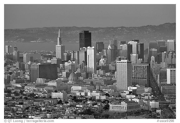 Skyline from Twin Peaks, sunset. San Francisco, California, USA