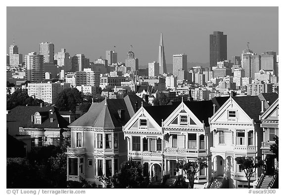 Victorians at Alamo Square and skyline, afternoon. San Francisco, California, USA (black and white)
