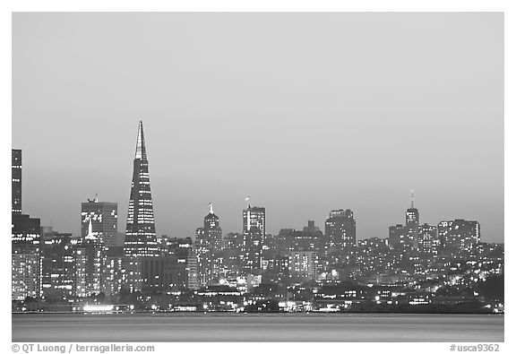 Skyline at sunset with the Transamerica Pyramid. San Francisco, California, USA (black and white)