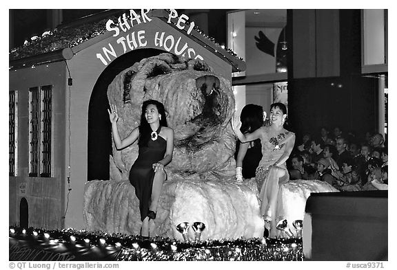 Float with figure for the Year of the Dog. San Francisco, California, USA (black and white)