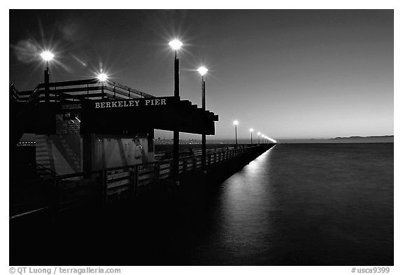 Berkeley Pier at sunset. Berkeley, California, USA (black and white)