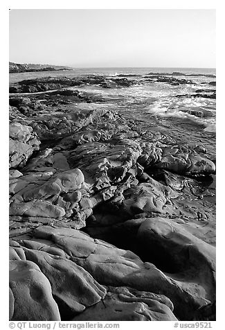 Bean Hollow State Beach, sunset. San Mateo County, California, USA (black and white)