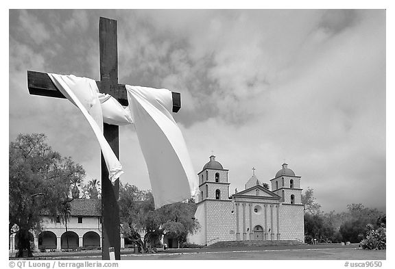 Cross and Mission Santa Barbara,  morning. Santa Barbara, California, USA