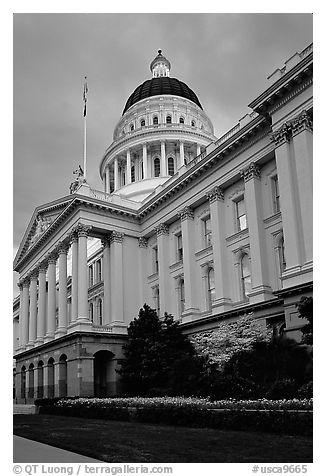 State capitol, dusk. Sacramento, California, USA (black and white)