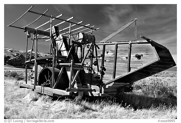 Wooden agricultural machine. California, USA (black and white)