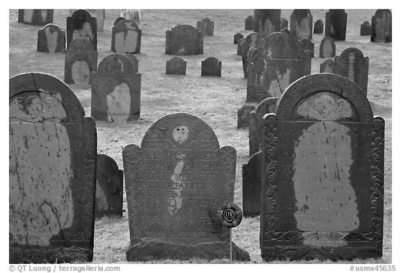 Headstones, Concord. Massachussets, USA (black and white)