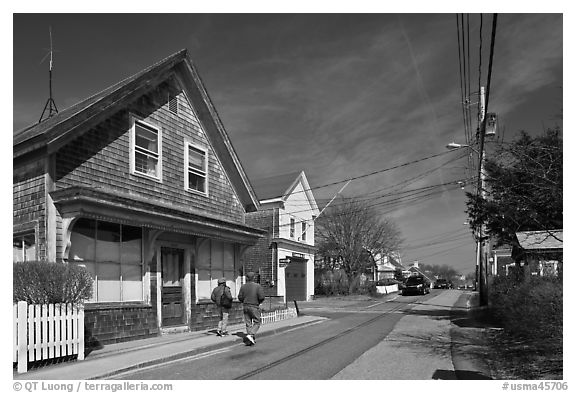 Residential Street, Provincetown. Cape Cod, Massachussets, USA (black and white)