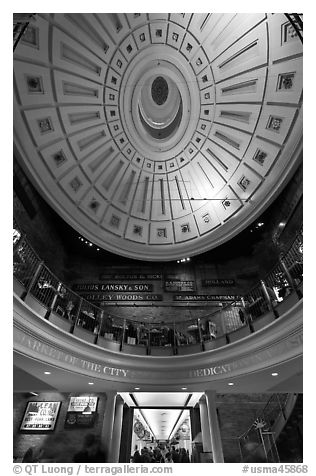 Dome and Quincy Market Colonnade. Boston, Massachussets, USA