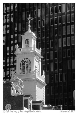 Old State House (oldest public building in Boston) and glass facade. Boston, Massachussets, USA (black and white)