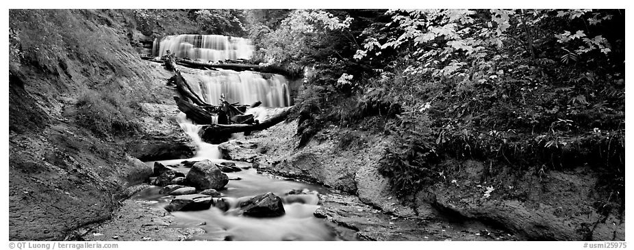 Waterfall in autumn. Upper Michigan Peninsula, USA (black and white)