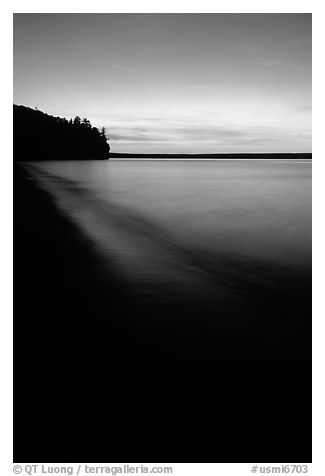 Sunset over Lake Superior, Pictured Rocks National Lakeshore. Upper Michigan Peninsula, USA