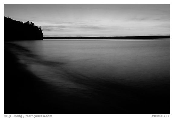 Sunset over Lake Superior, Pictured Rocks National Lakeshore. Upper Michigan Peninsula, USA (black and white)