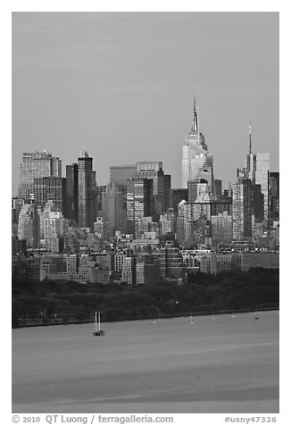 Manhattan skyline with Empire State Building and Hudson. NYC, New York, USA (black and white)