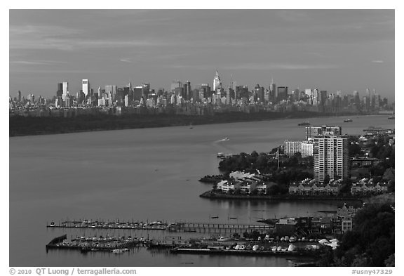 New York City seen from New Jersey, early morning. NYC, New York, USA (black and white)