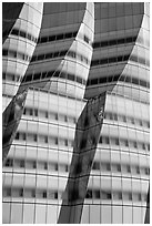 Curves evoking sails in IAC building. NYC, New York, USA ( black and white)