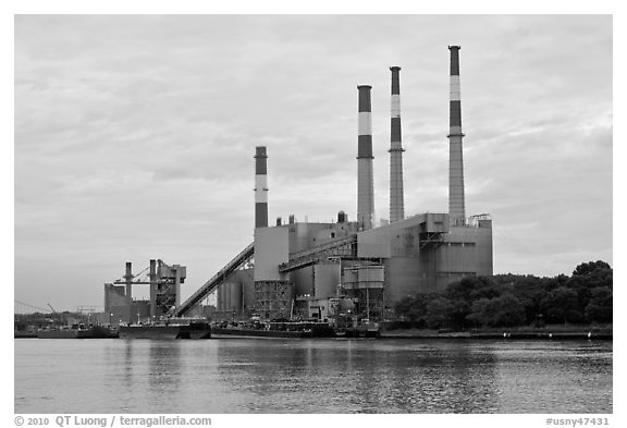 Power Station, Queens. NYC, New York, USA