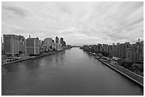 Hudson River between Manhattan and Roosevelt Island. NYC, New York, USA (black and white)