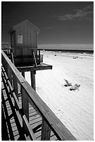 Atlantic beach, Long Beach. New York, USA ( black and white)