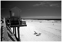 Sandy beach, Long Beach. Long Island, New York, USA ( black and white)