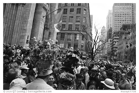 Fifth Avenue filled with revelers on Easter. NYC, New York, USA (black and white)