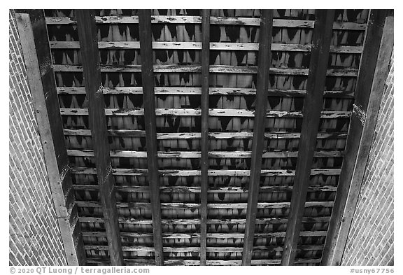 Ceiling, Castle Clinton National Monument. NYC, New York, USA (black and white)