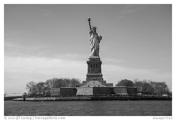 Liberty Island, Statue of Liberty National Monument. NYC, New York, USA (black and white)