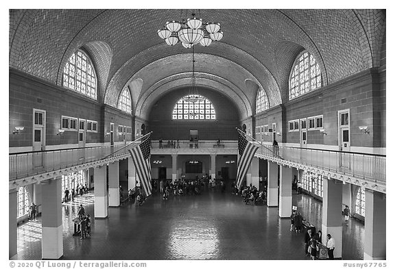 Great Hall, Ellis Island, Statue of Liberty National Monument. NYC, New York, USA (black and white)
