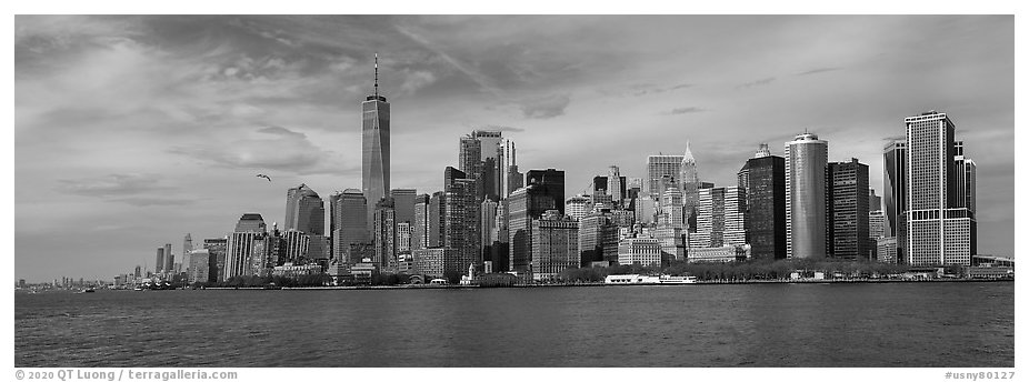 Lower Manhattan skyline. NYC, New York, USA (black and white)