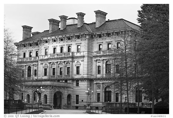 Breakers mansion, largest in Newport, at dusk. Newport, Rhode Island, USA