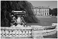 Statues and mansion in French eighteenth-century style. Newport, Rhode Island, USA ( black and white)