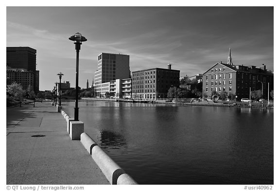Riverside quay and walkway. Providence, Rhode Island, USA (black and white)