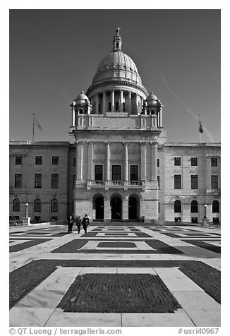 Plazza and Rhode Island State House, late afternoon. Providence, Rhode Island, USA