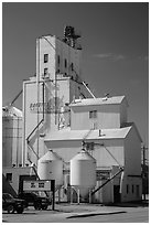 Grain elevator, Belle Fourche. South Dakota, USA (black and white)