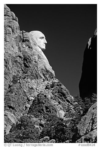 George Washington profile, Mount Rushmore National Memorial. South Dakota, USA (black and white)